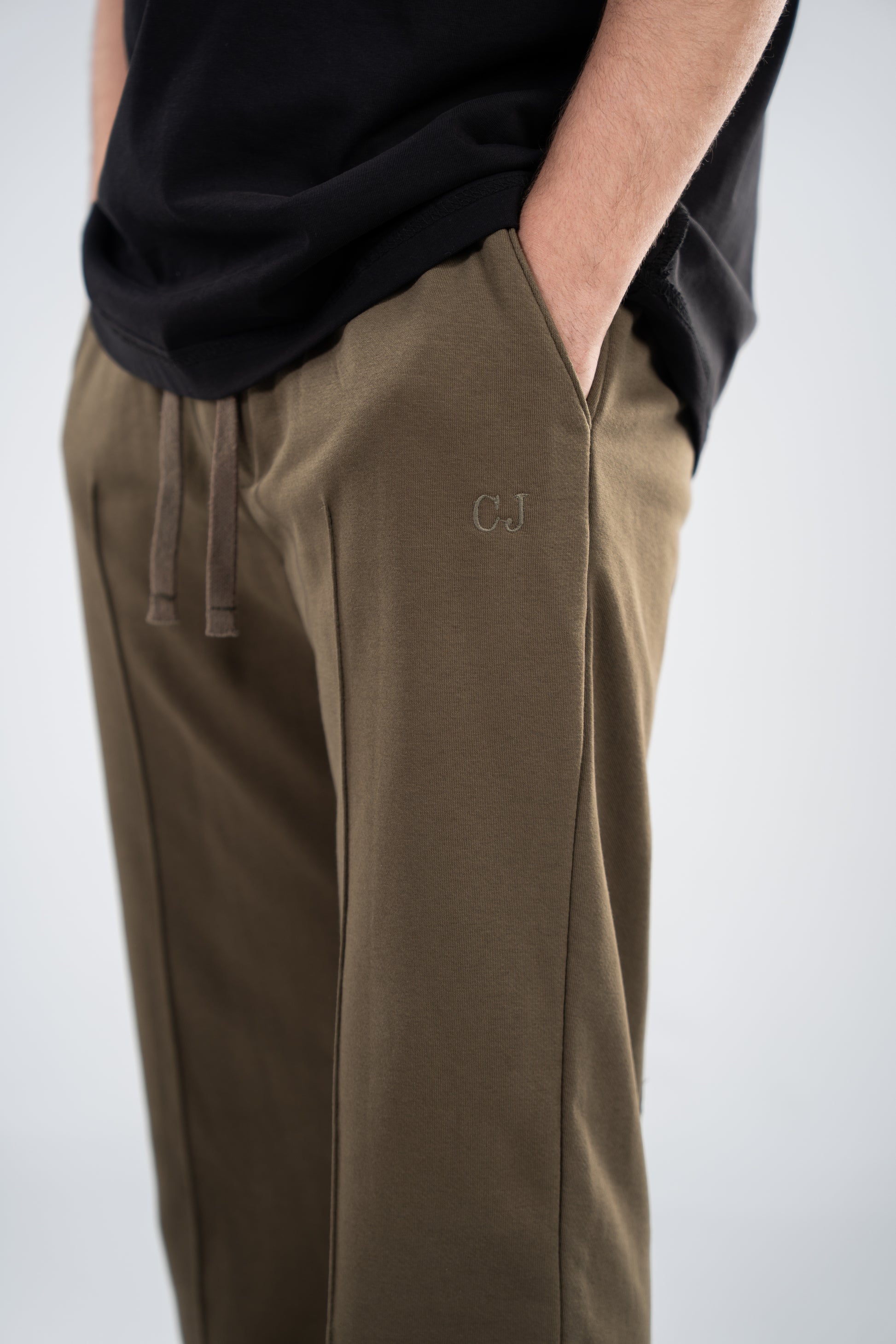 Flared sweatpants